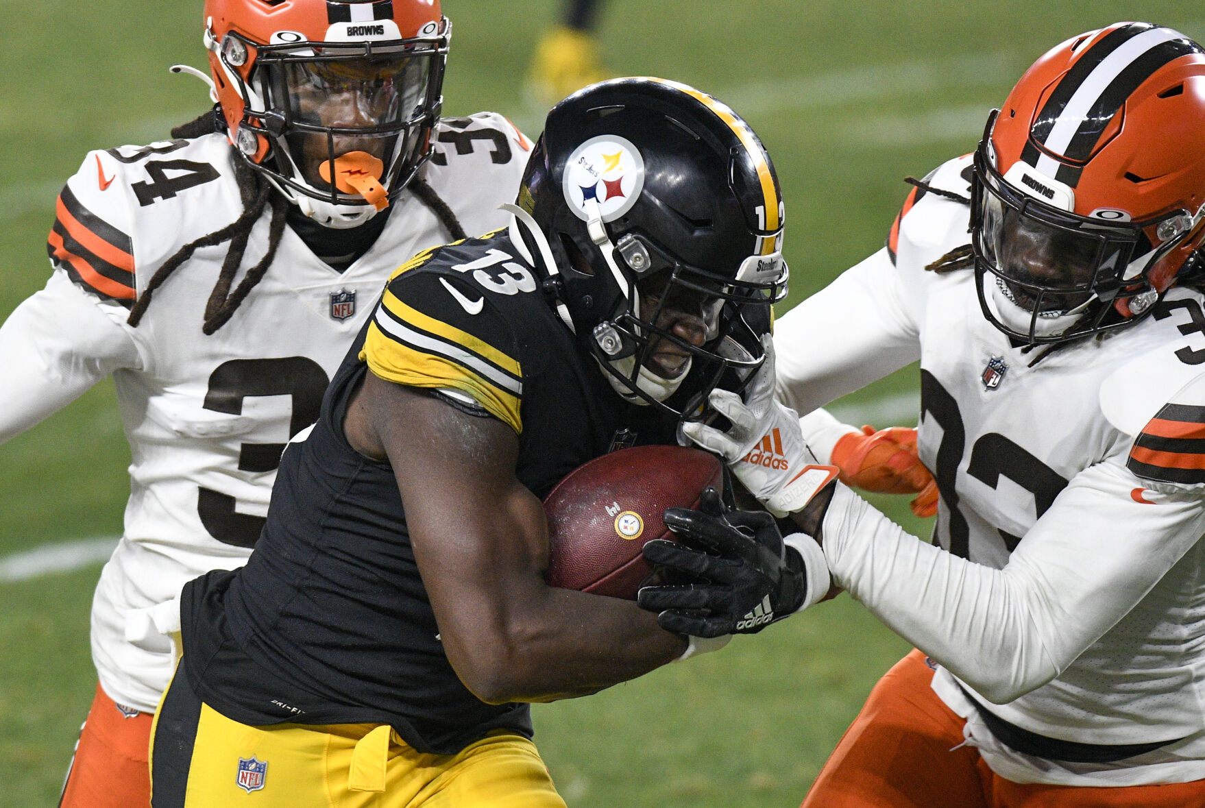Browns Steelers Football